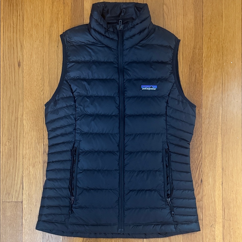 Patagonia Midnight Black Quilted Vest:Down Sweater Vest